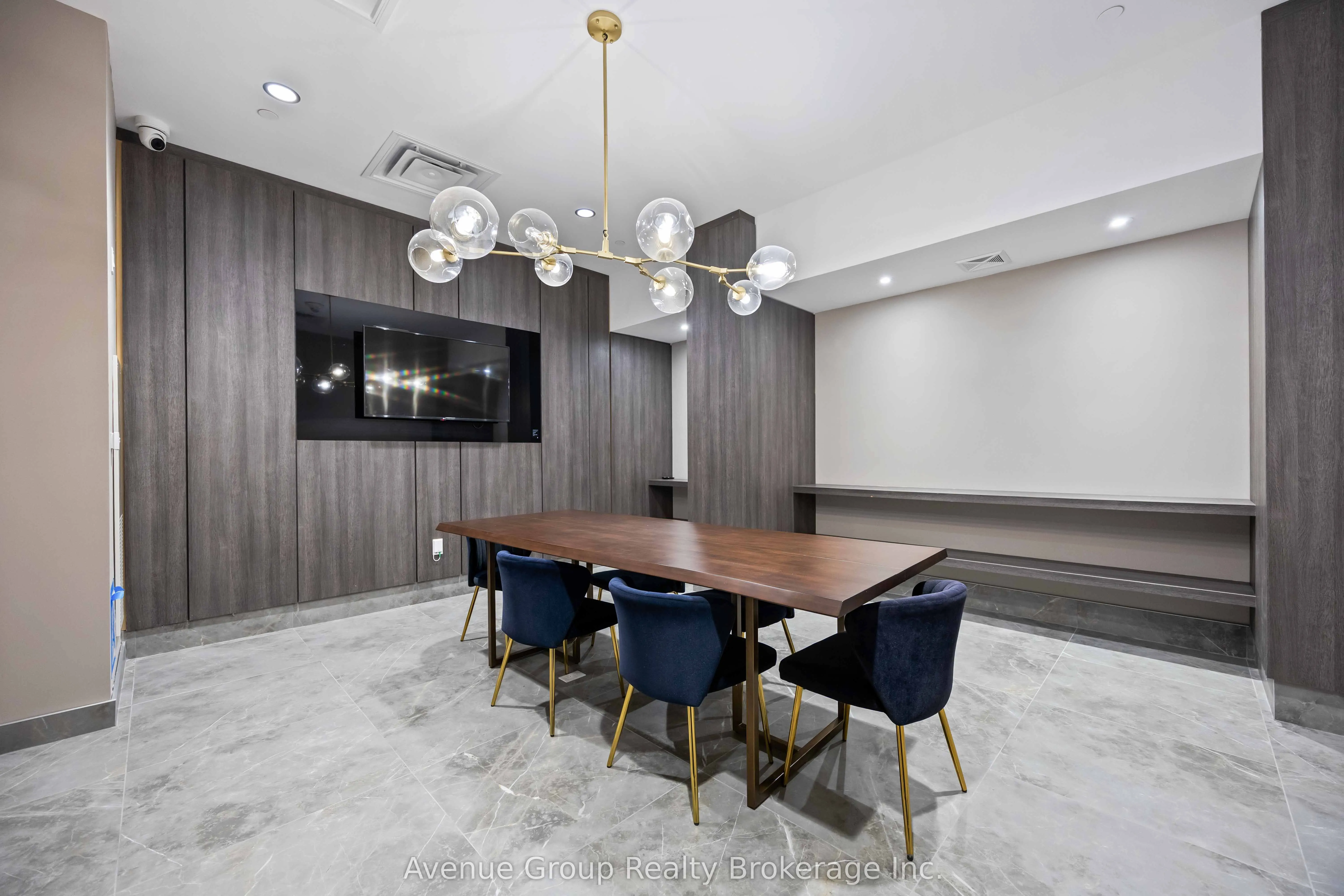 3220 Sheppard Avenue E #218