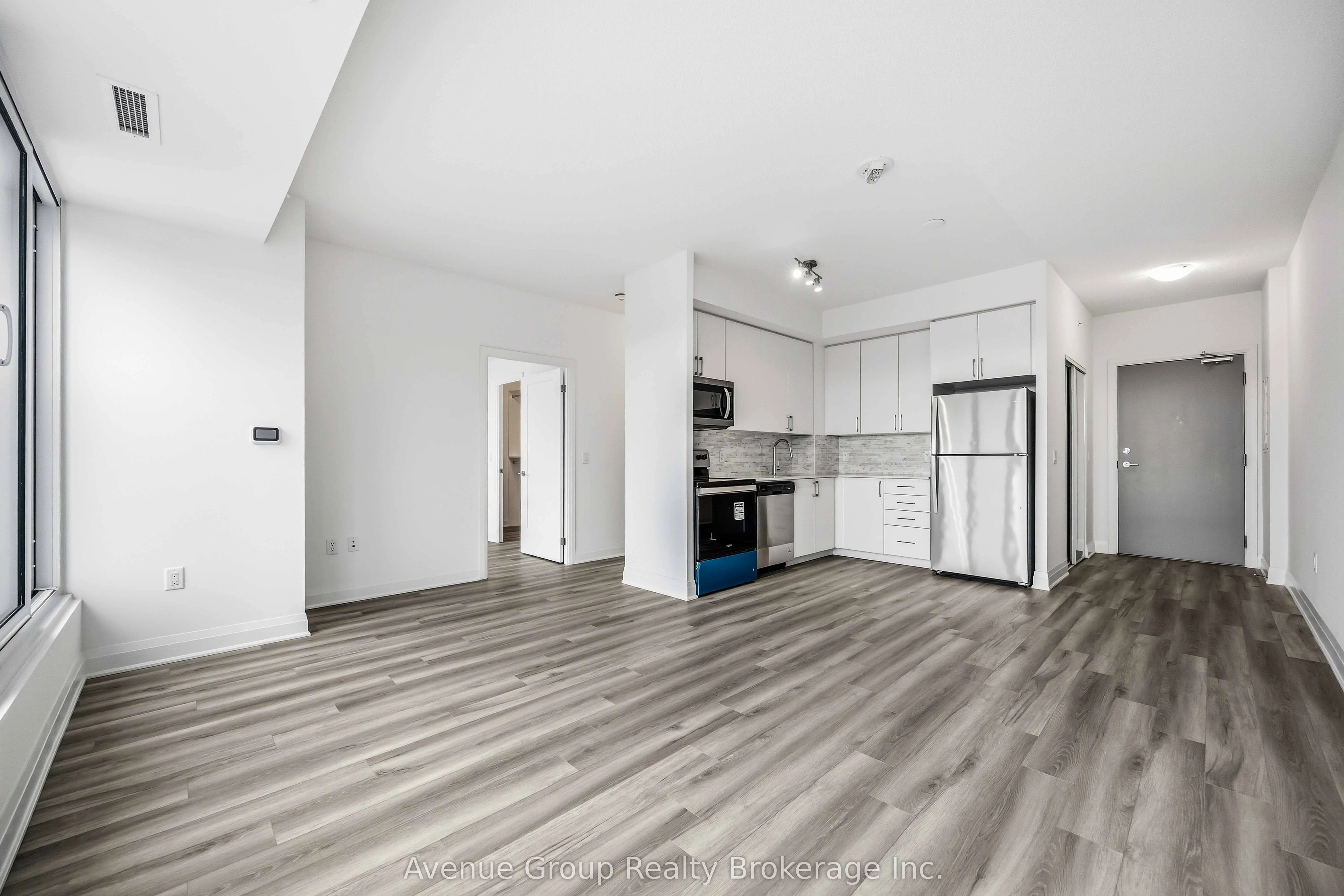 3220 Sheppard Avenue E #218