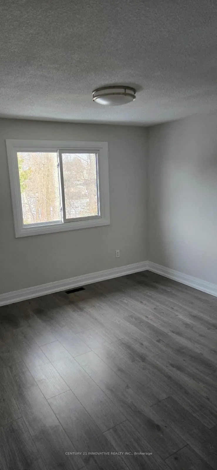 1133 Trowbridge Court