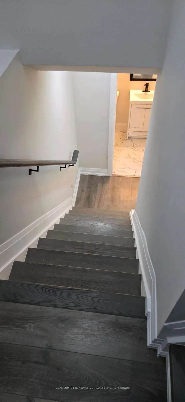 1133 Trowbridge Court