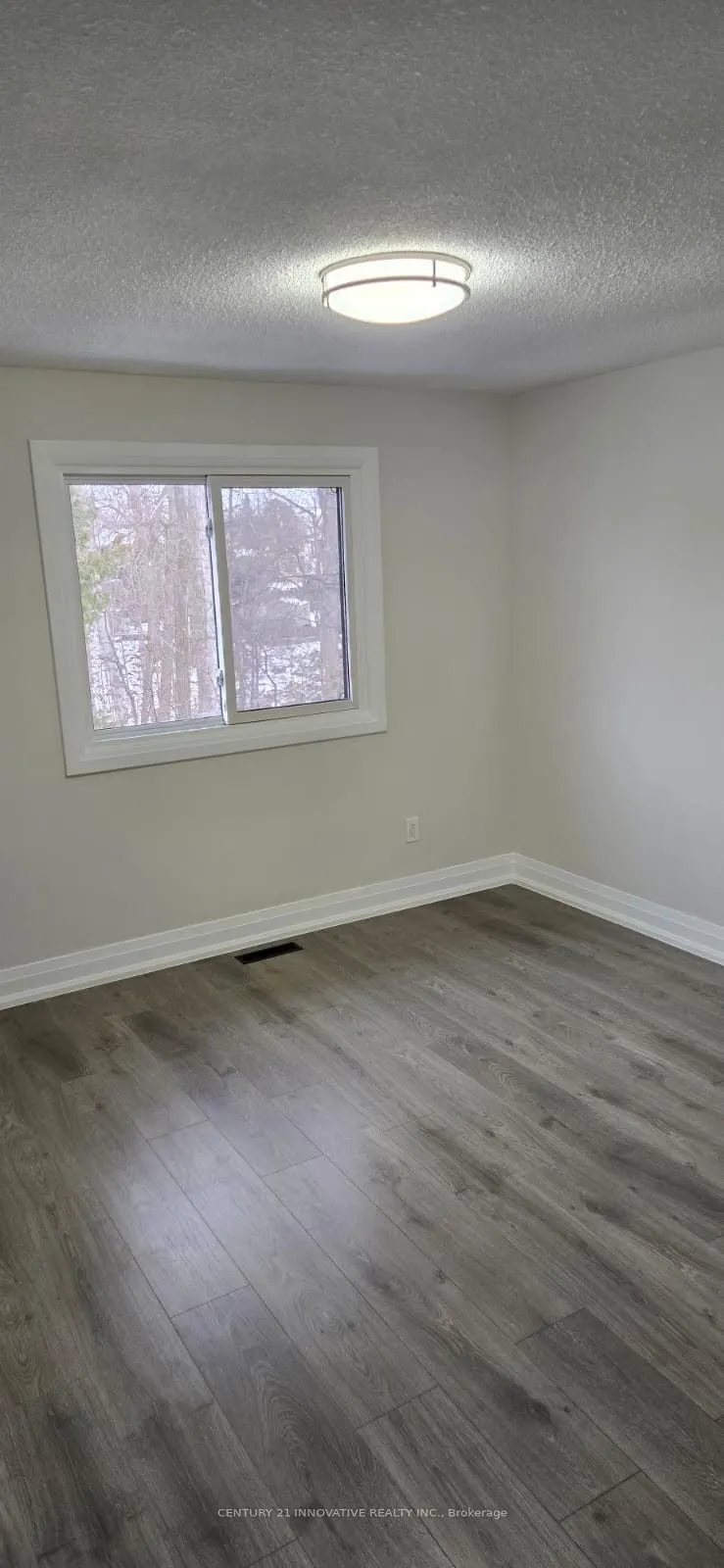 1133 Trowbridge Court