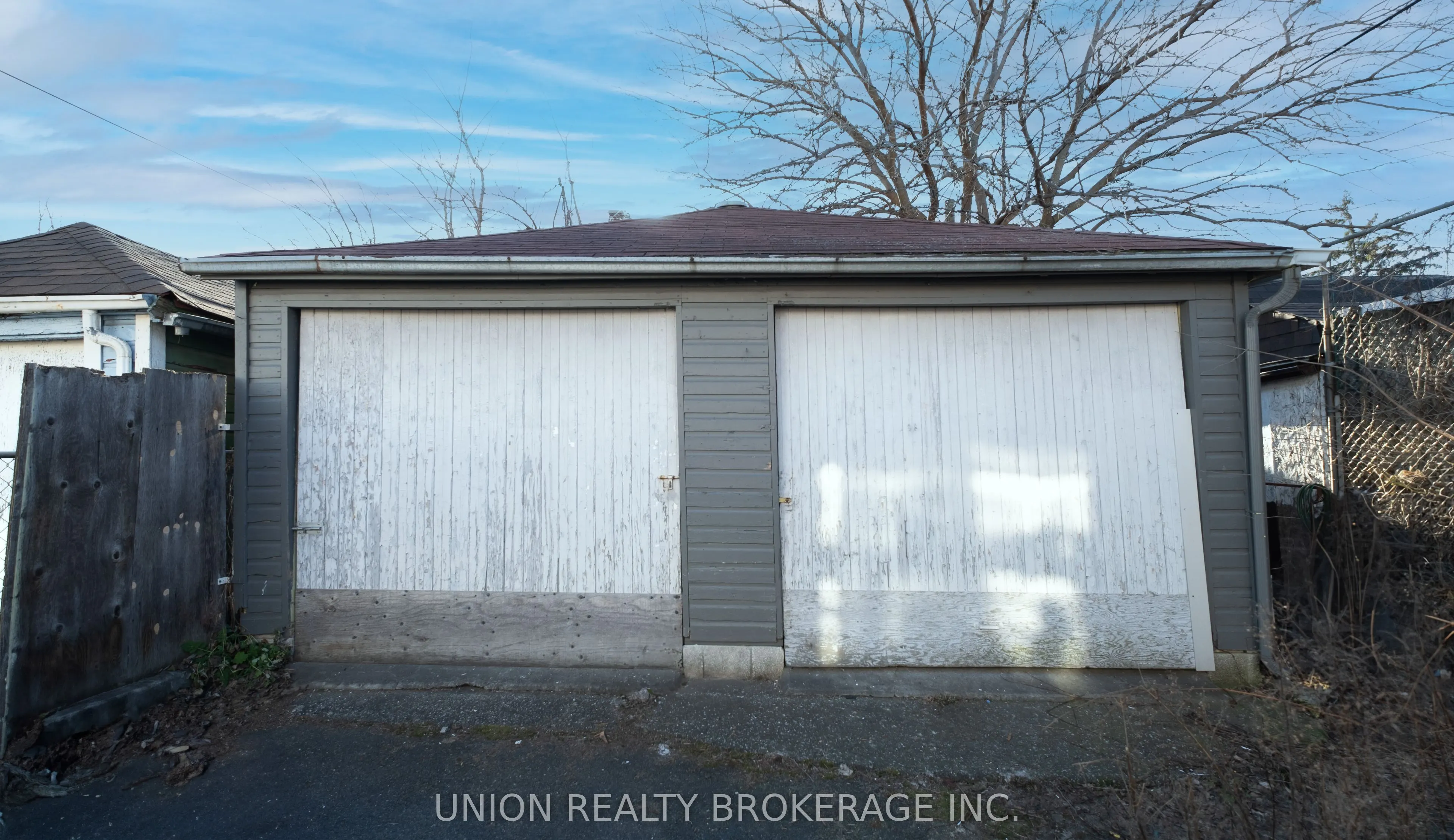 163 Wolverleigh Boulevard #Garage