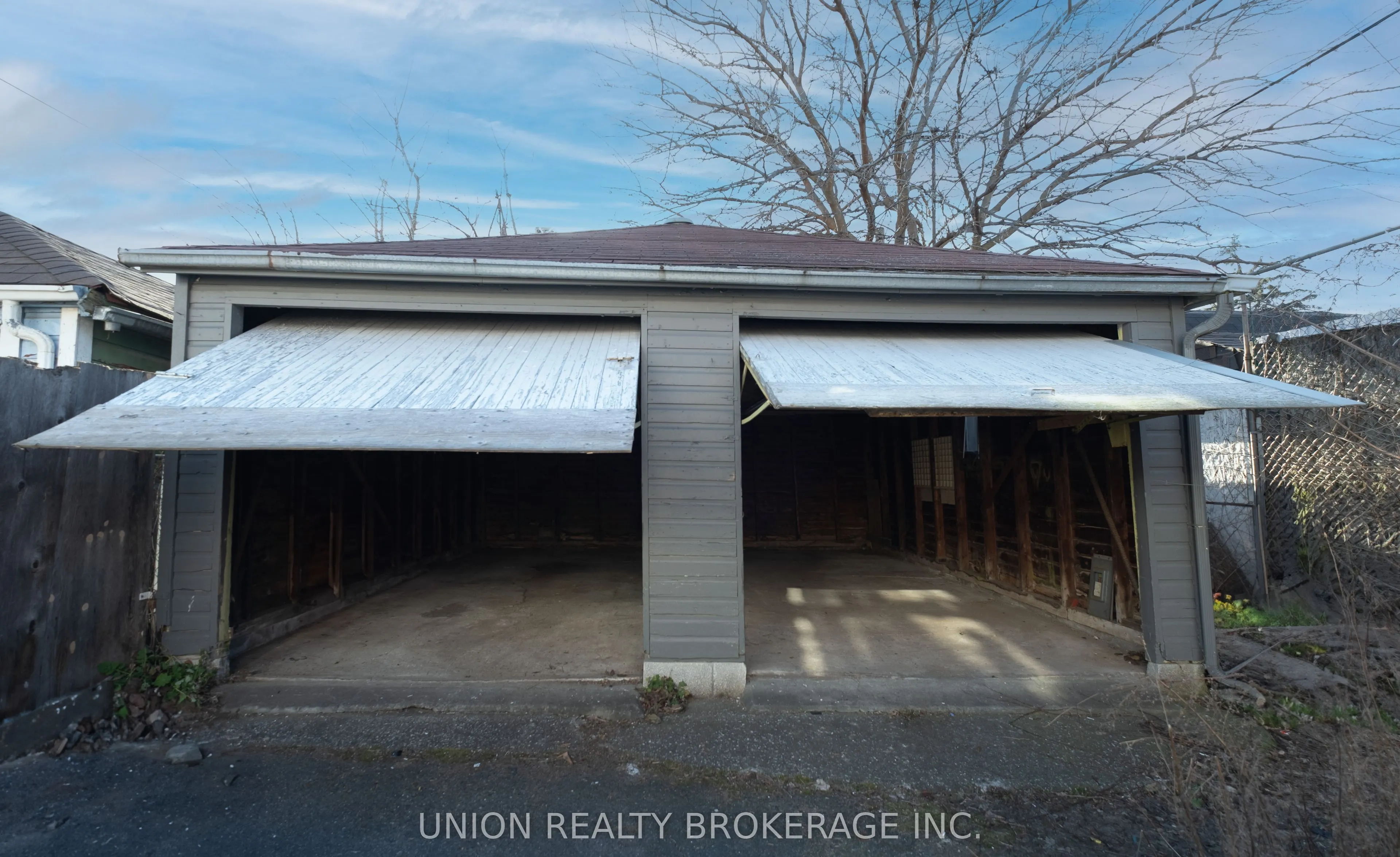 163 Wolverleigh Boulevard #Garage
