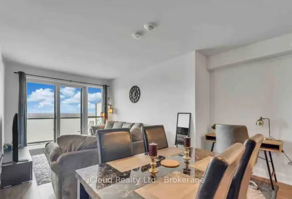 2550 Simcoe Street N #1917