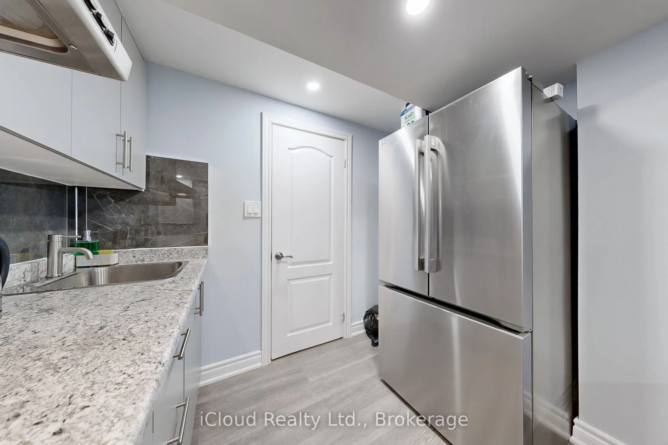 82 Chatfield Drive