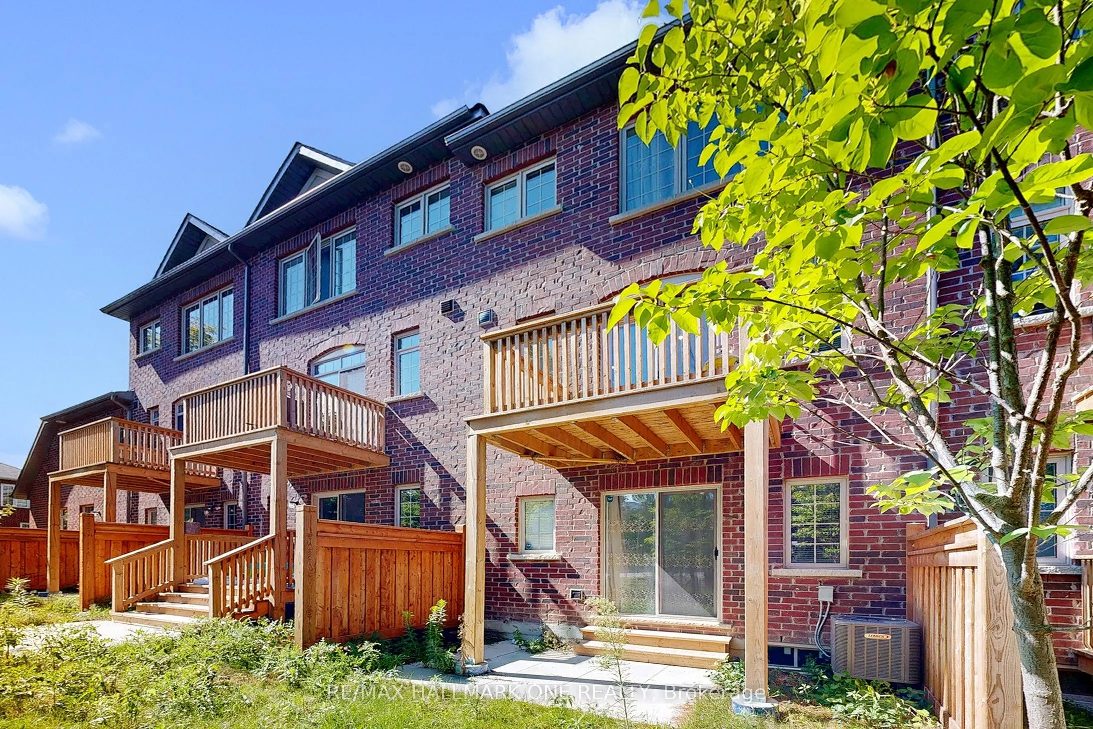 27 Healthcote Lane