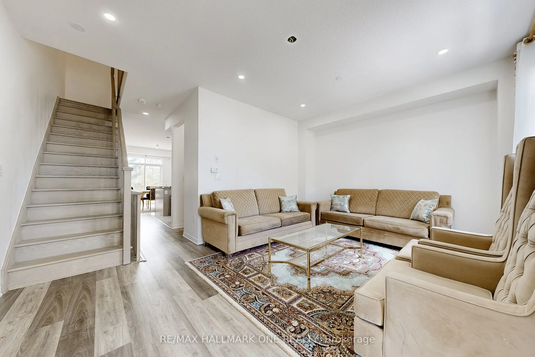27 Healthcote Lane