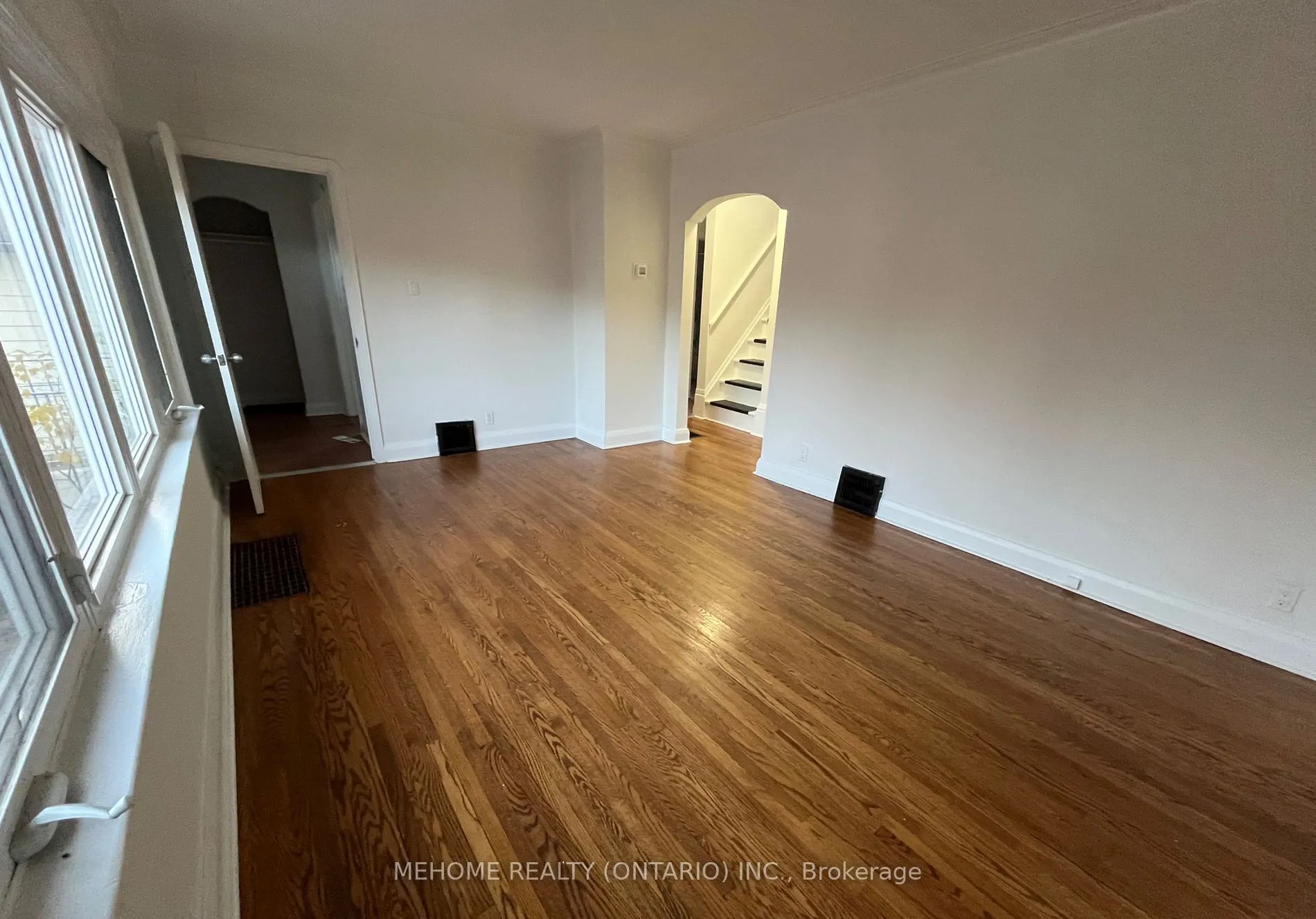 80 Vanbrugh Avenue