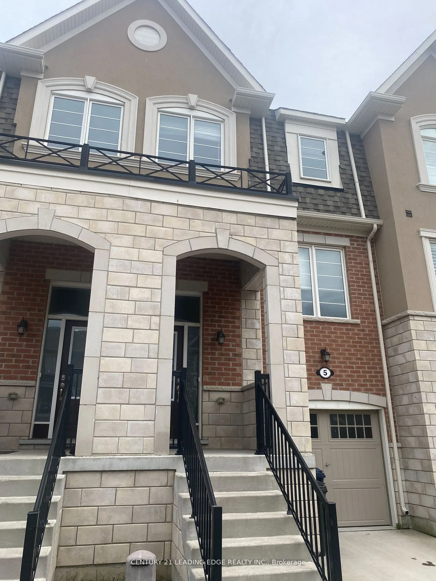 5 Fusilier Drive