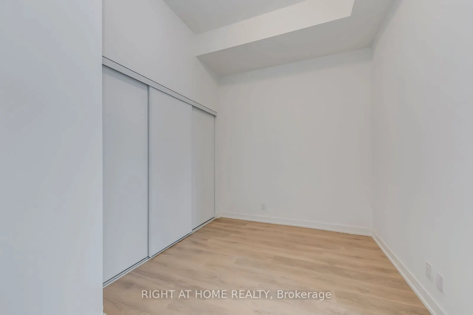 2 Manderley Drive #101