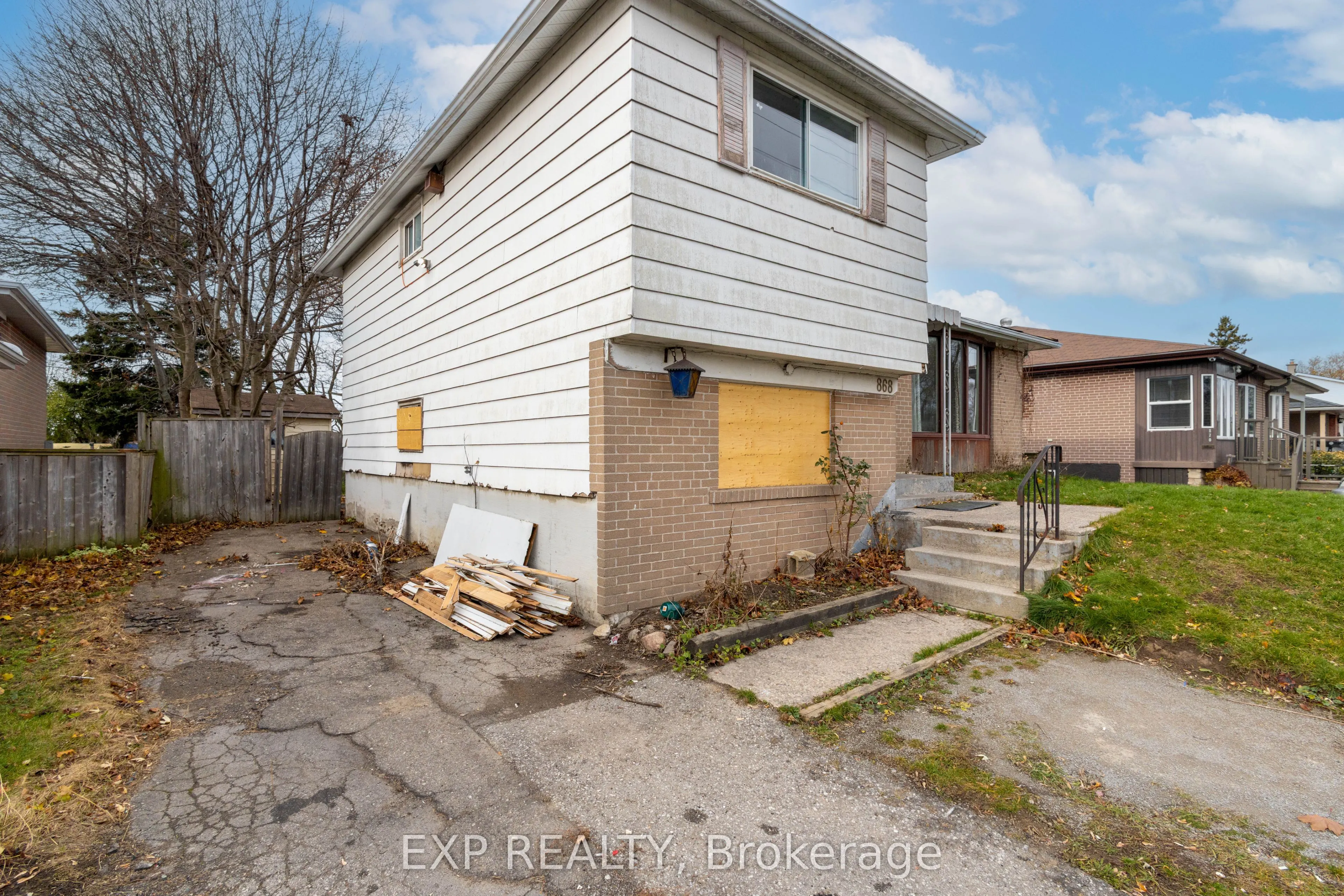 868 Liverpool Road