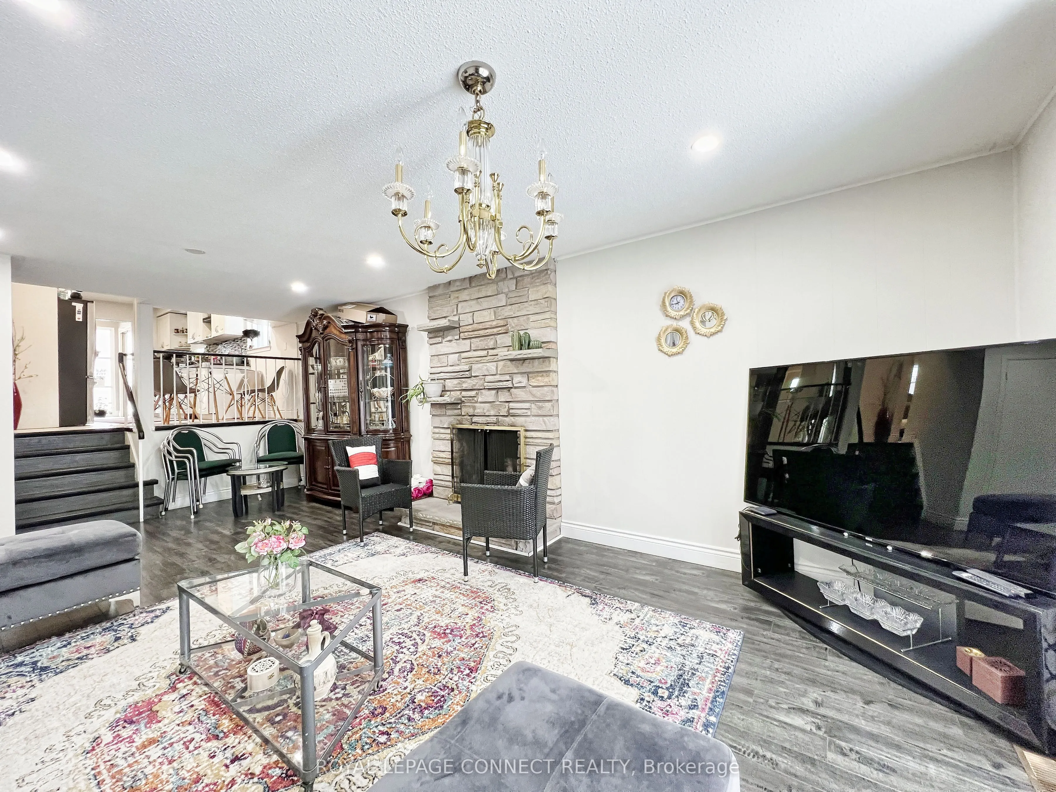 24 Lalton Place