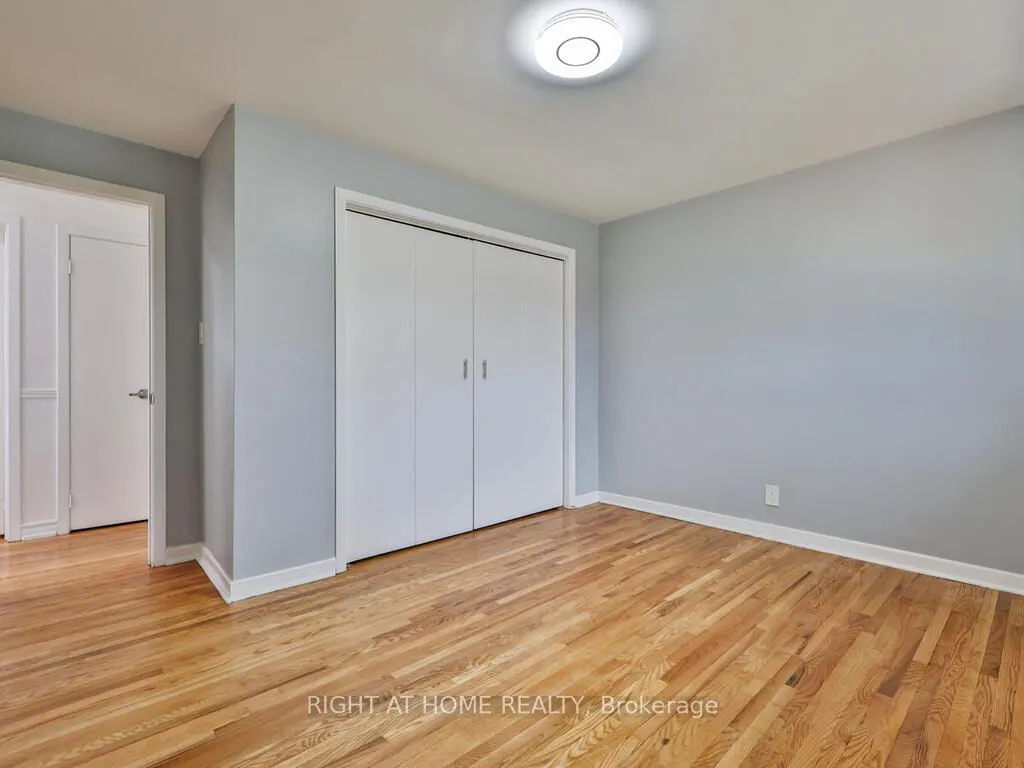 9 Allister Avenue