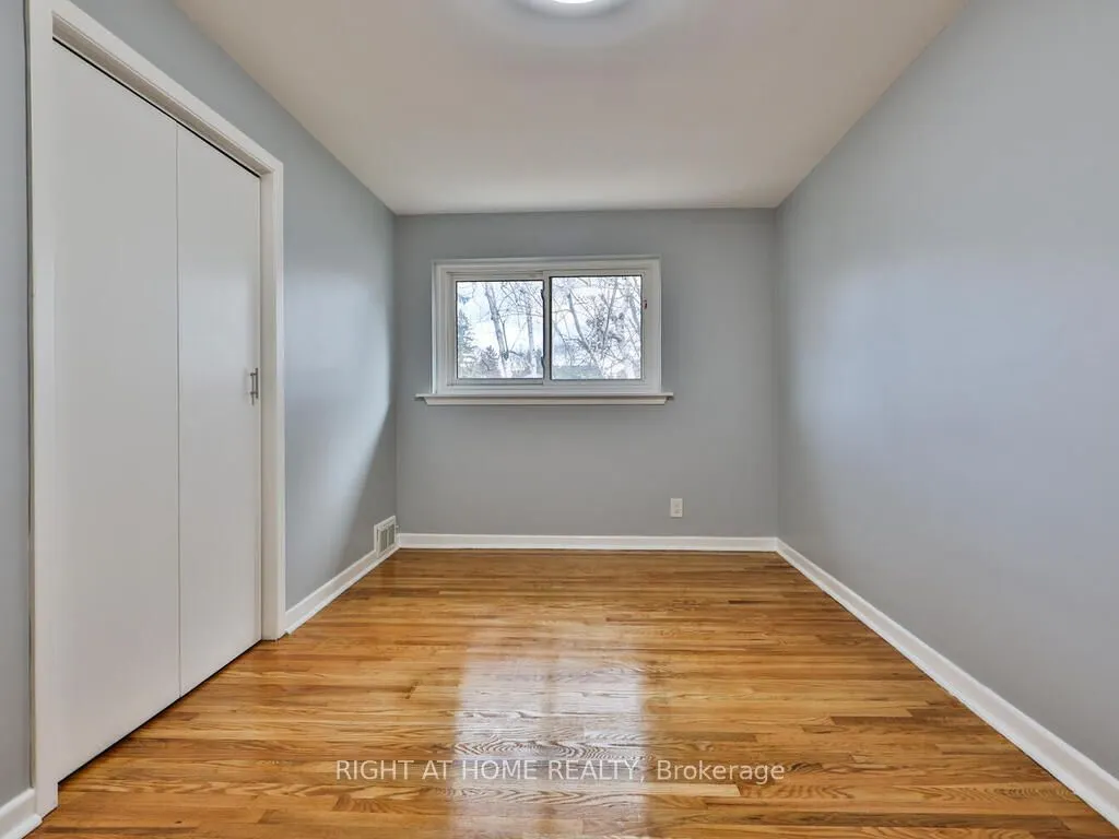 9 Allister Avenue