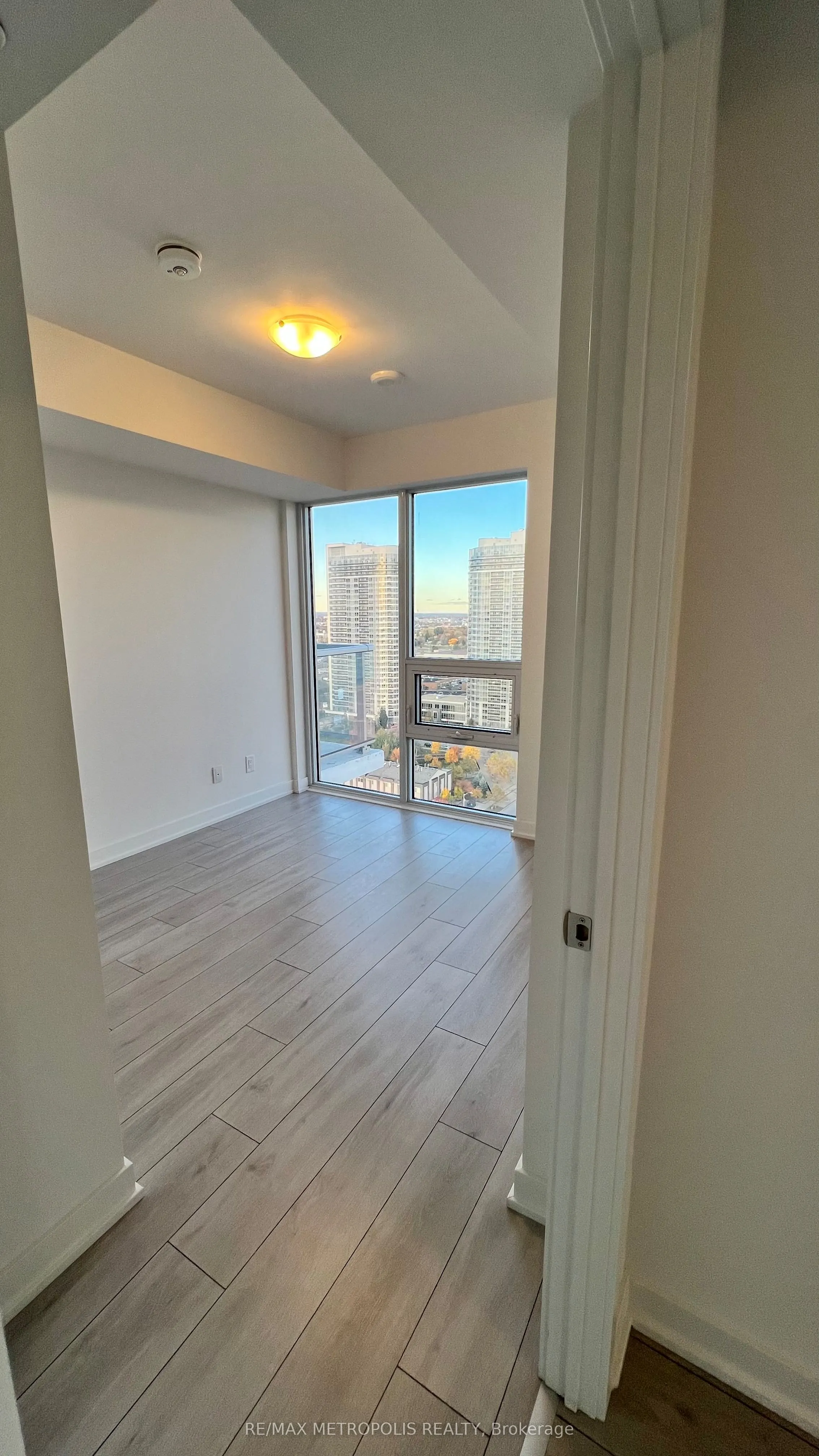 2033 Kennedy Road #2109