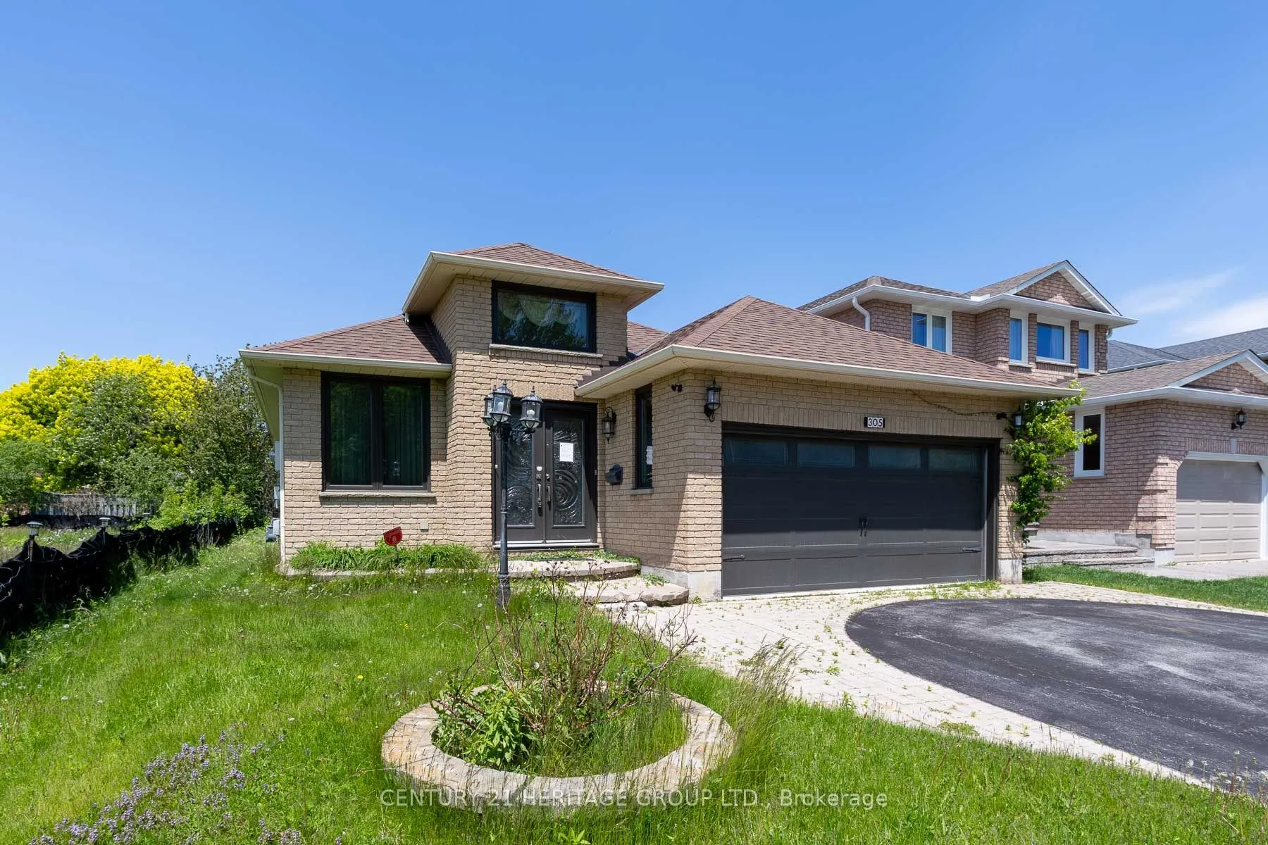 305 Sandringham Drive
