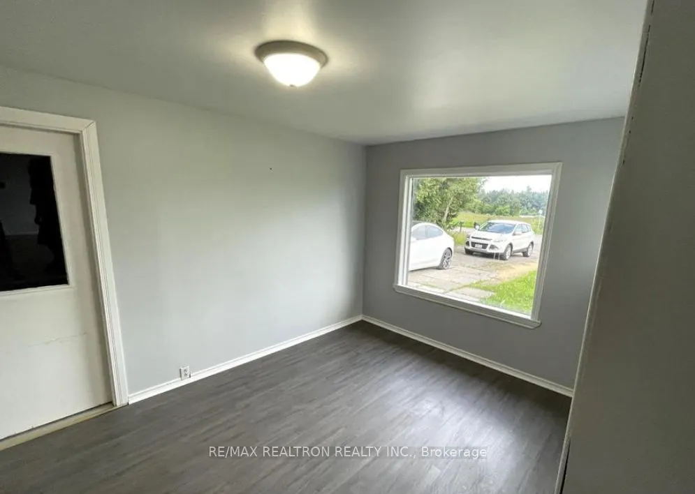 1608 Baseline Road W