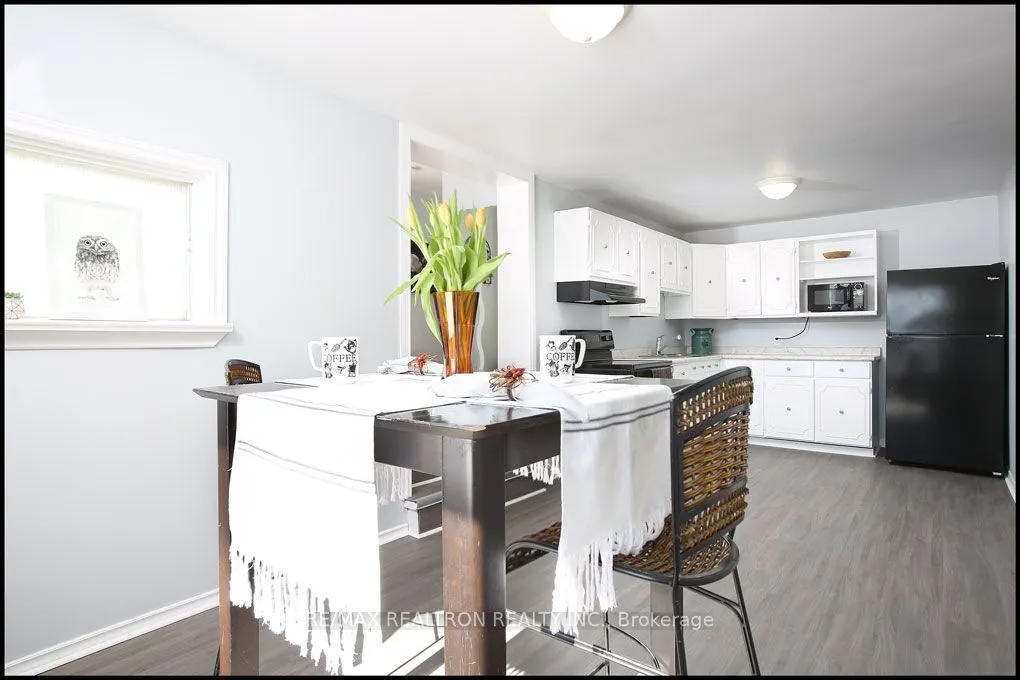 1608 Baseline Road W