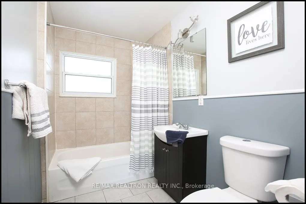 1608 Baseline Road W
