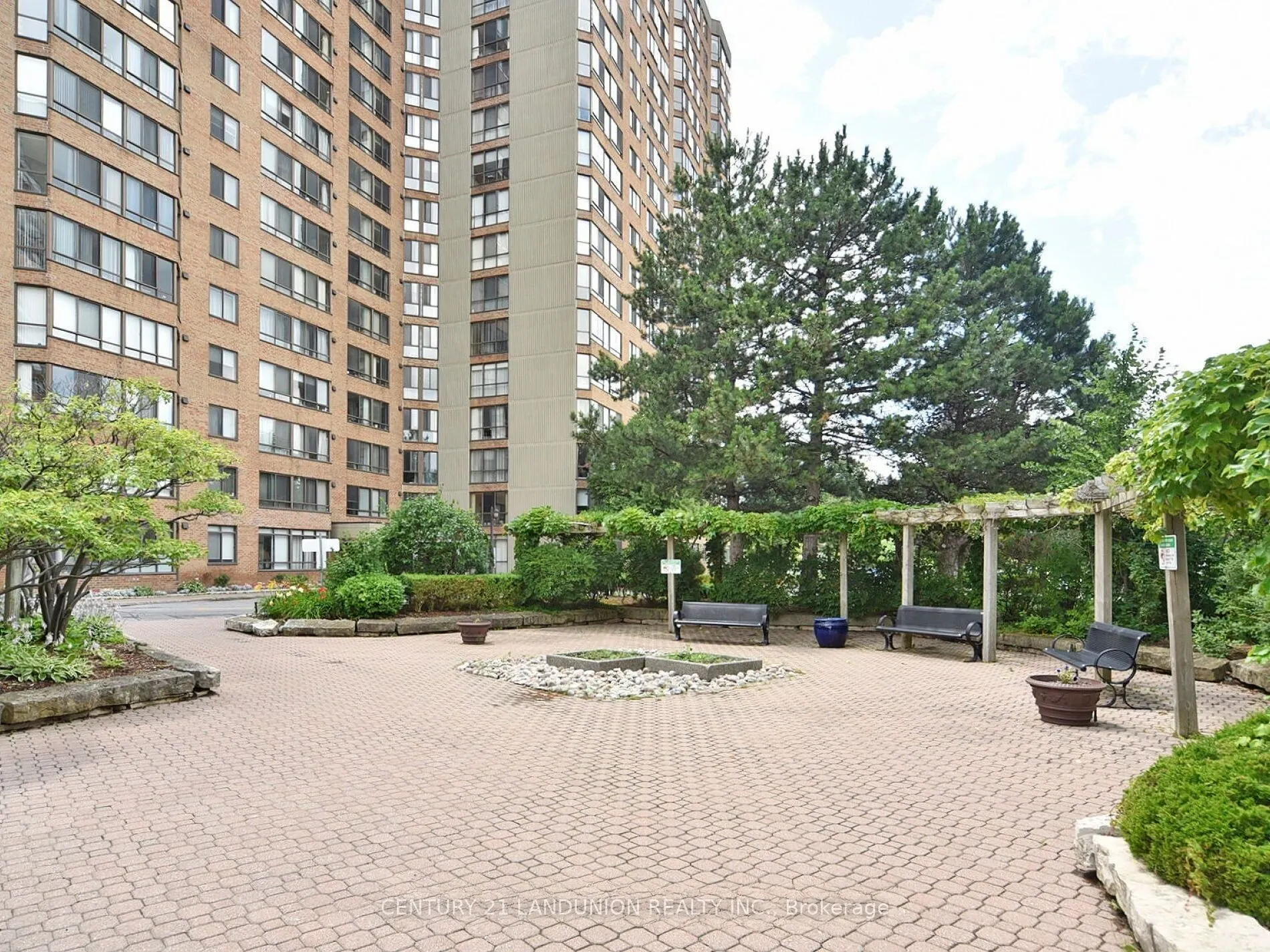 55 Bamburgh Circle #1209
