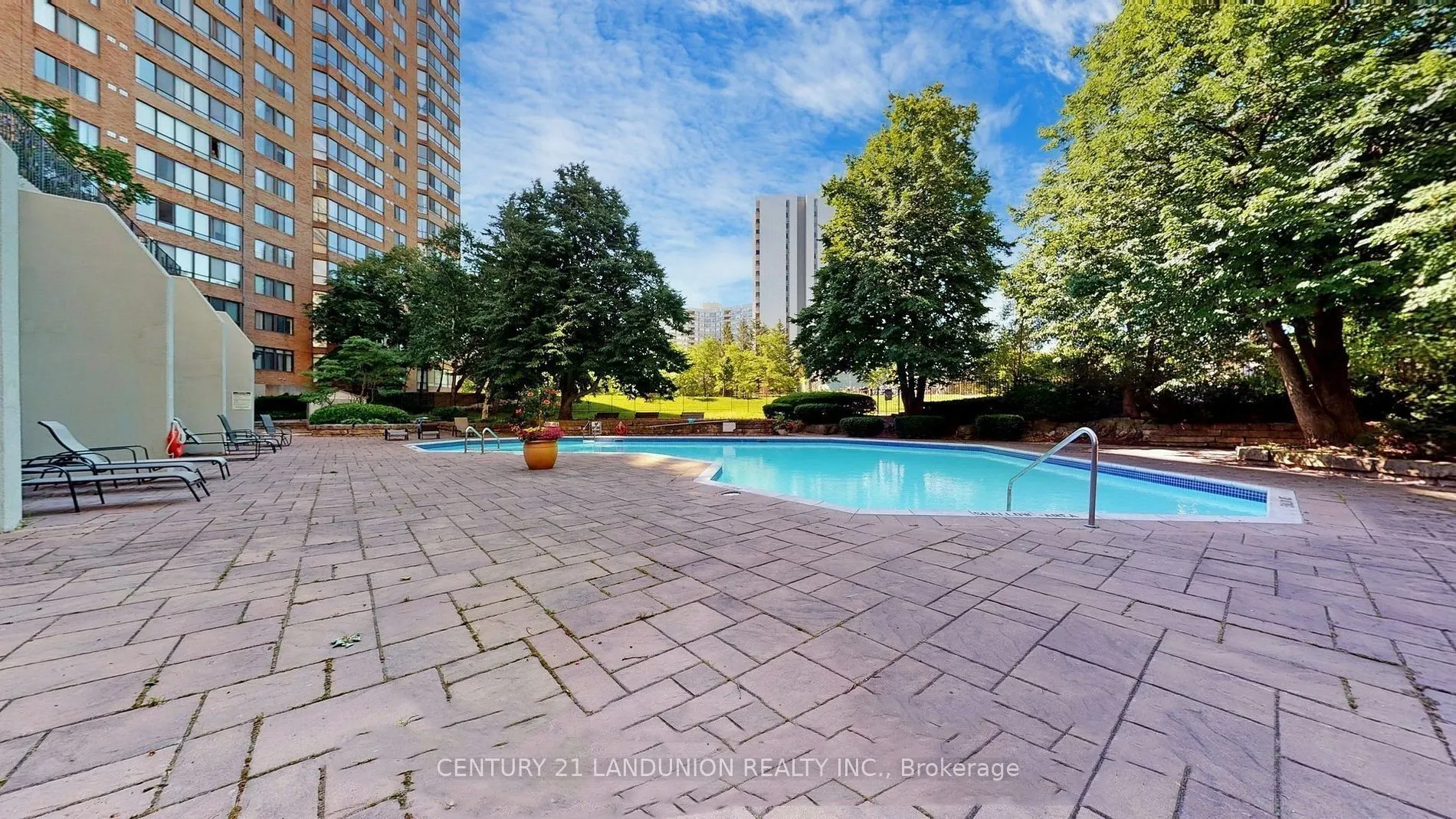 55 Bamburgh Circle #1209