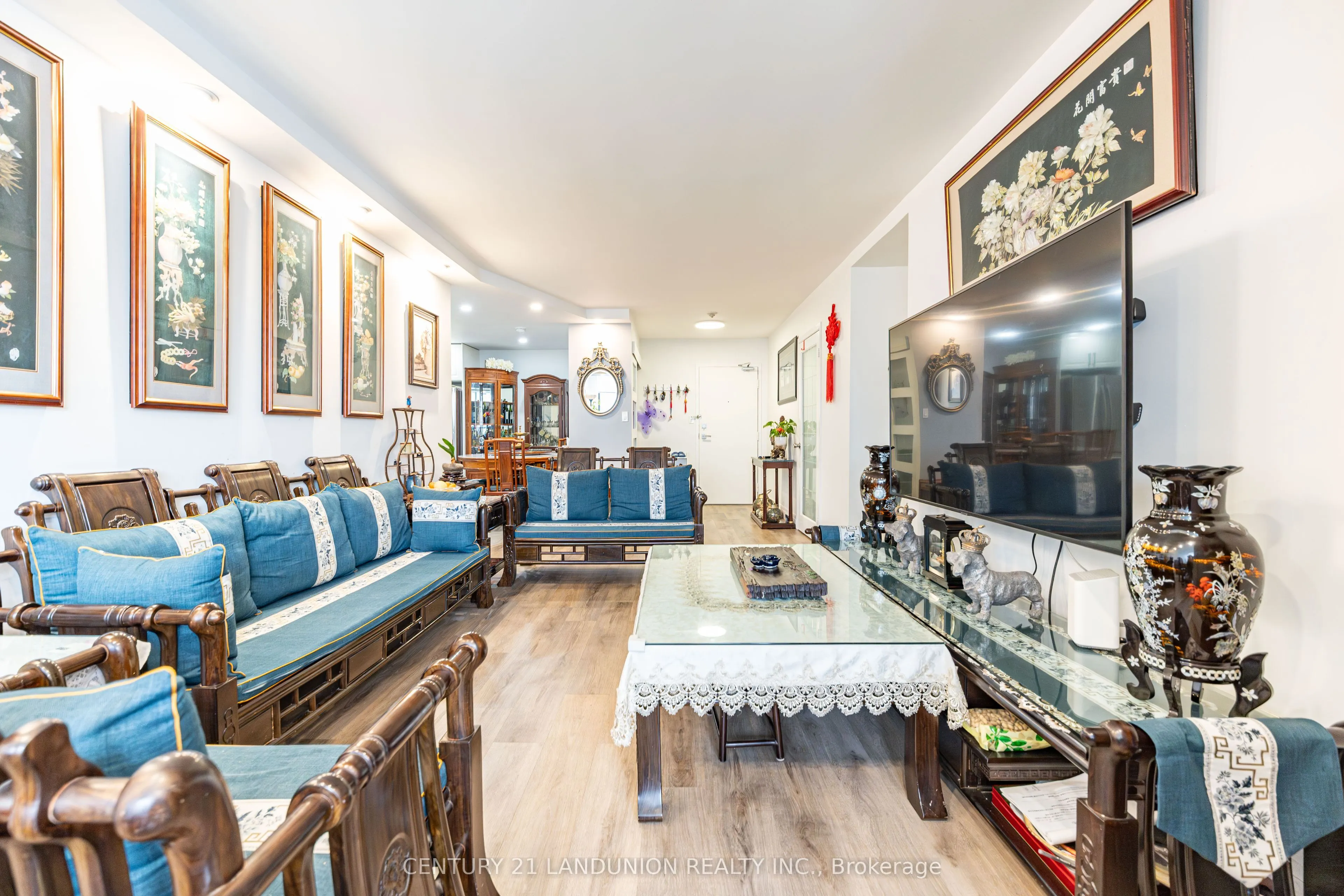55 Bamburgh Circle #1209