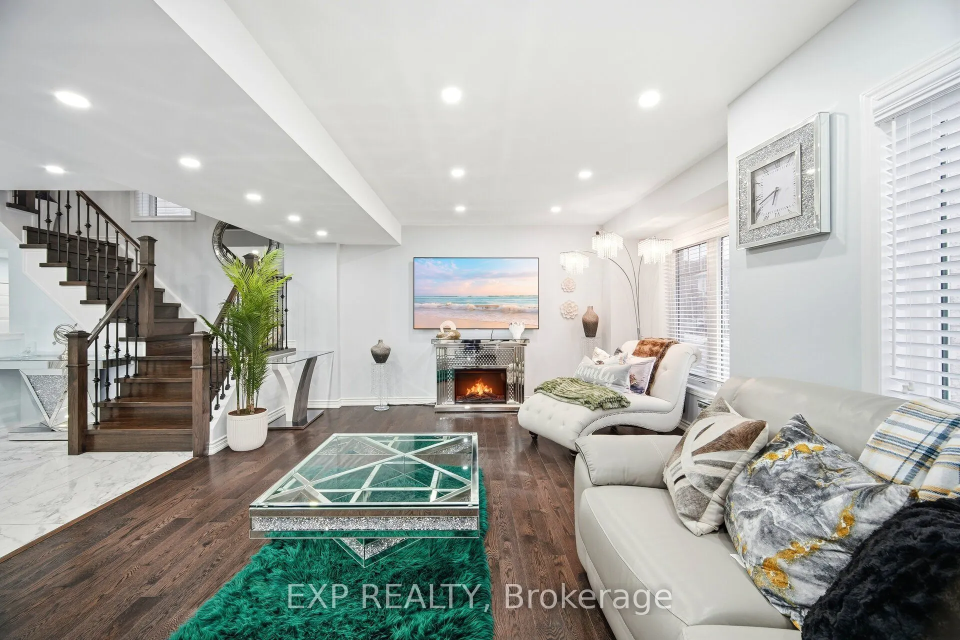 2 Camilleri Road