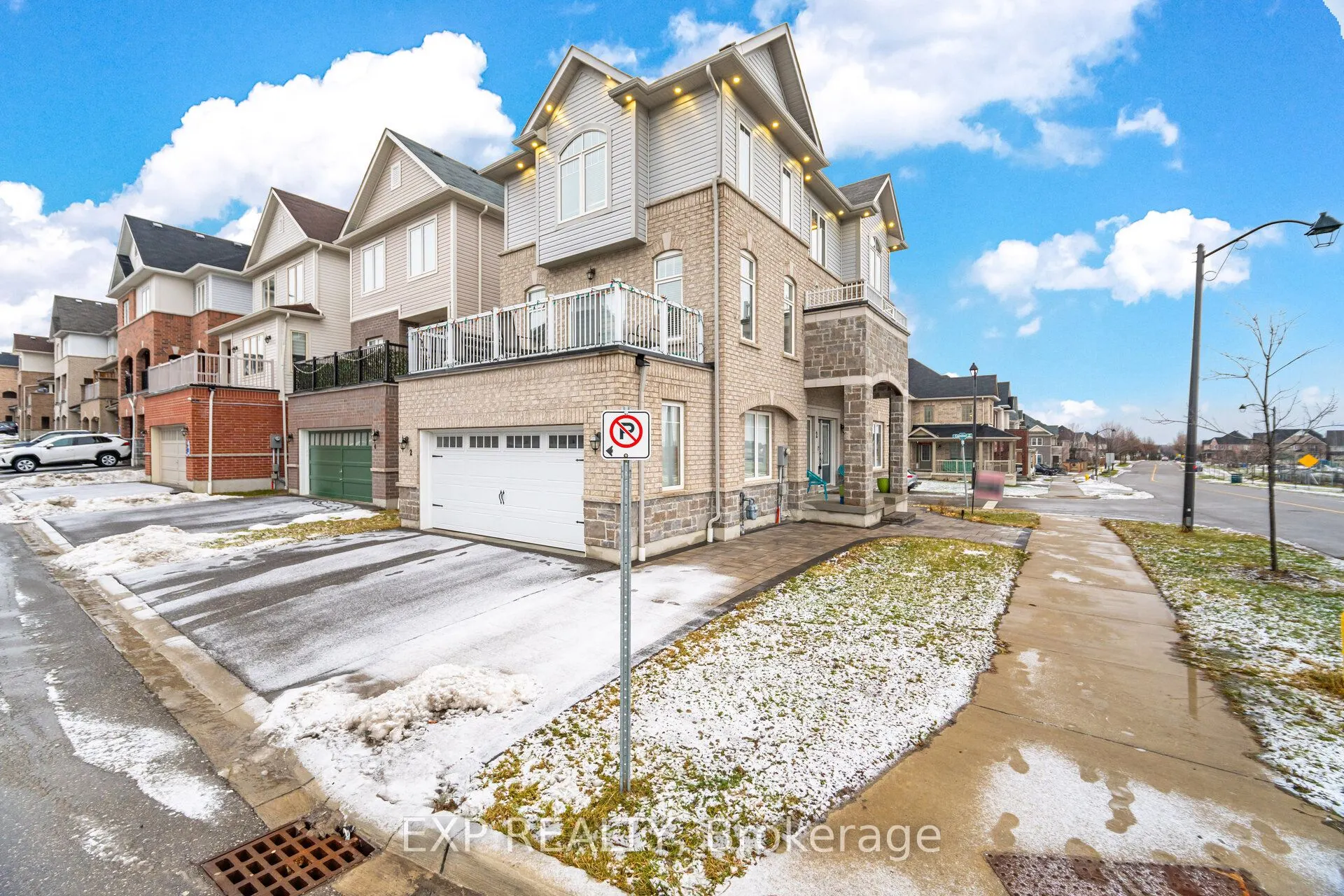 2 Camilleri Road