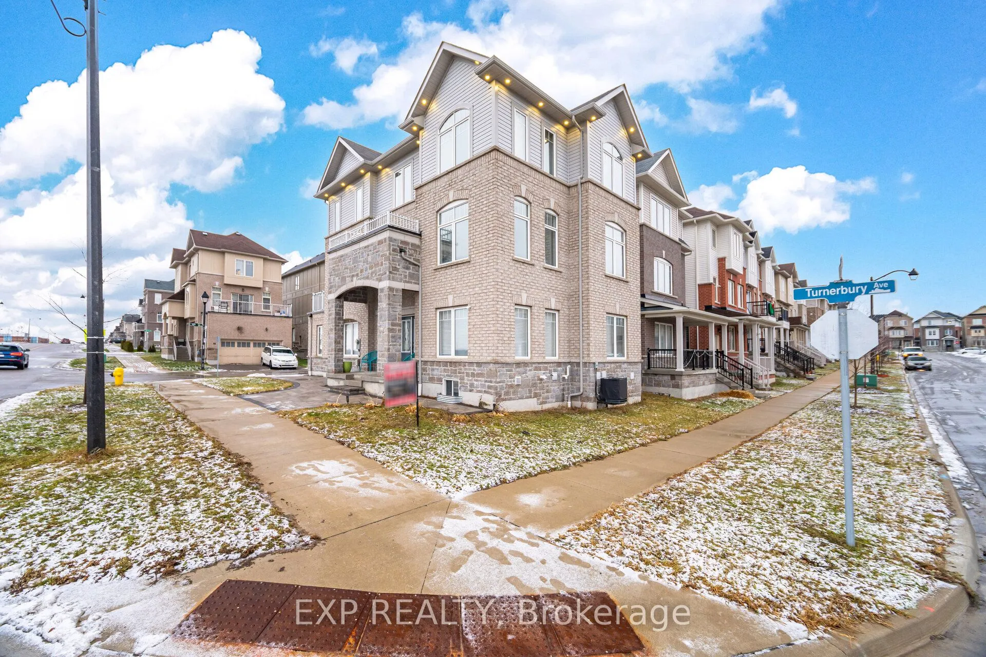 2 Camilleri Road