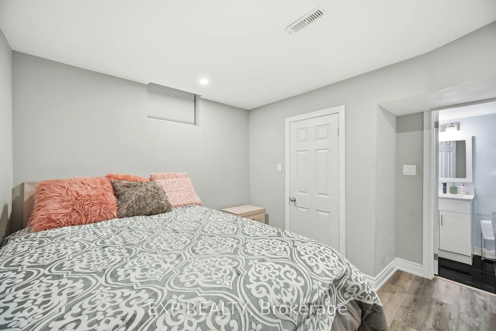 2 Camilleri Road