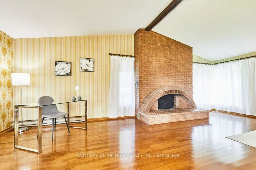 1 Goodland Gate