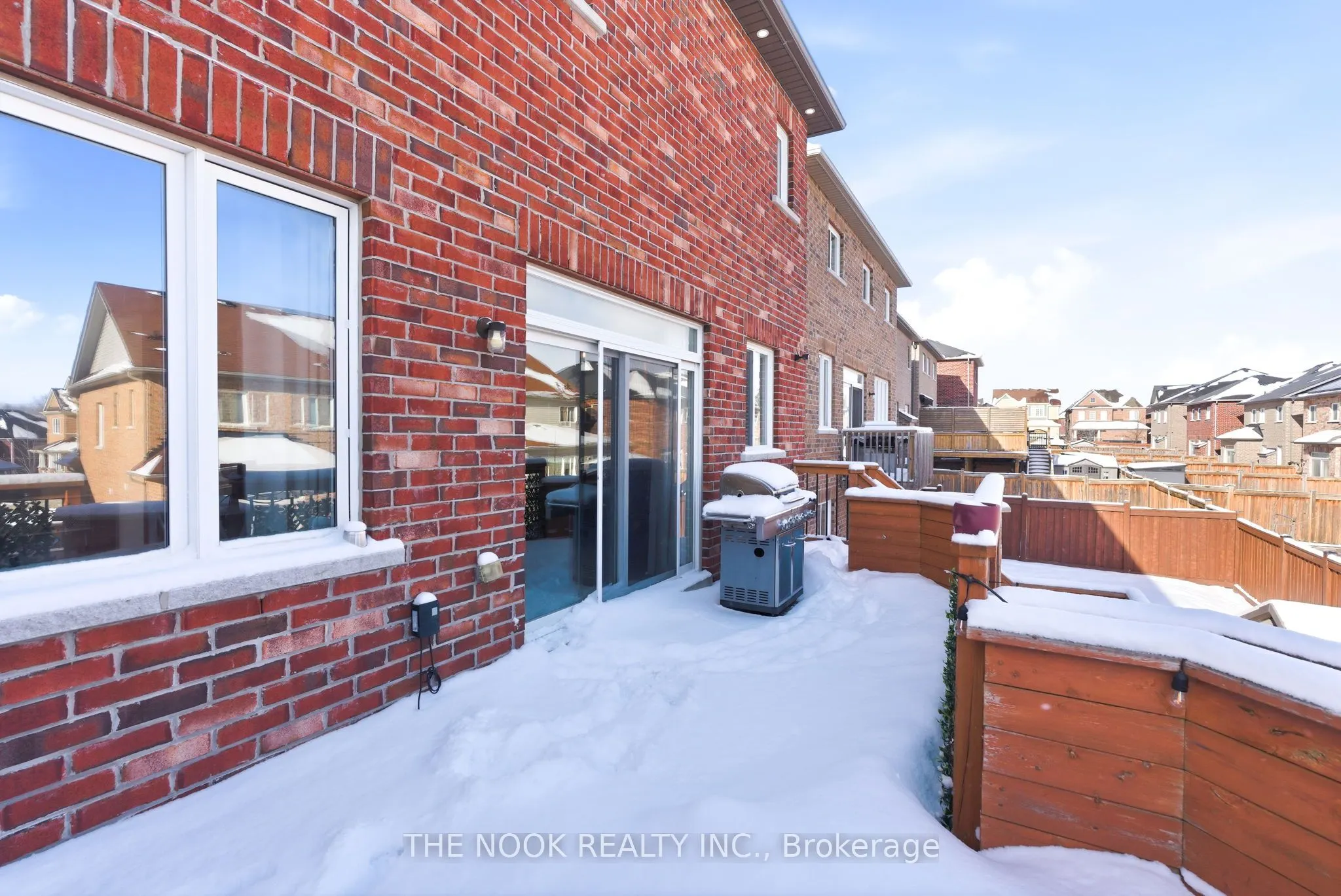 2507 Standardbred Drive