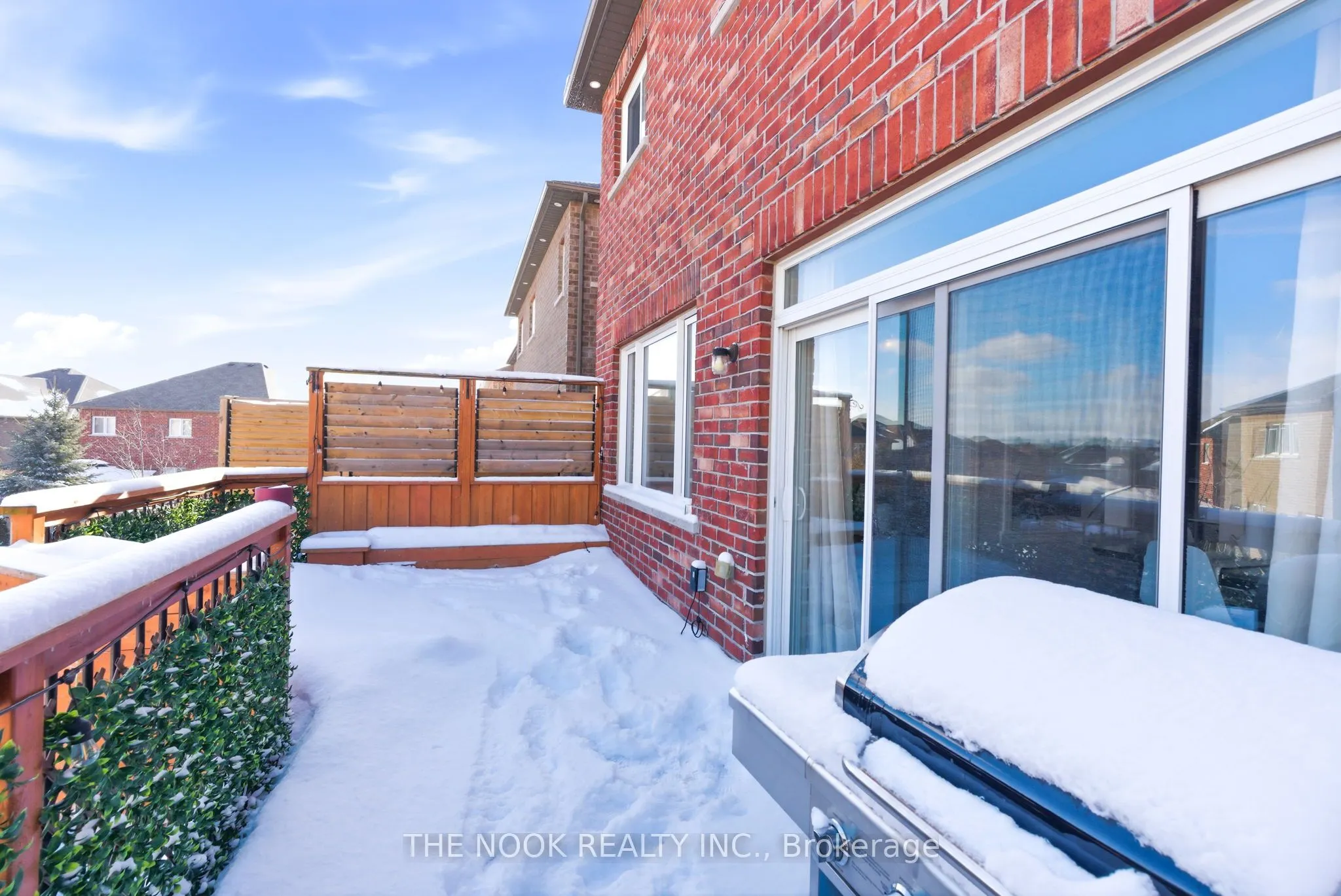 2507 Standardbred Drive