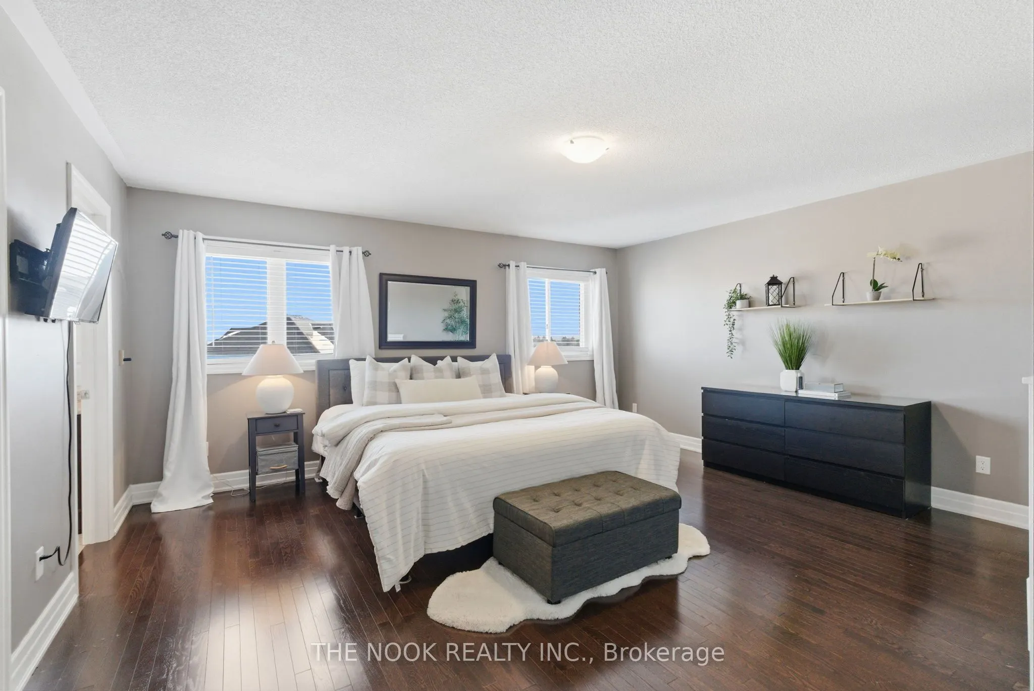 2507 Standardbred Drive
