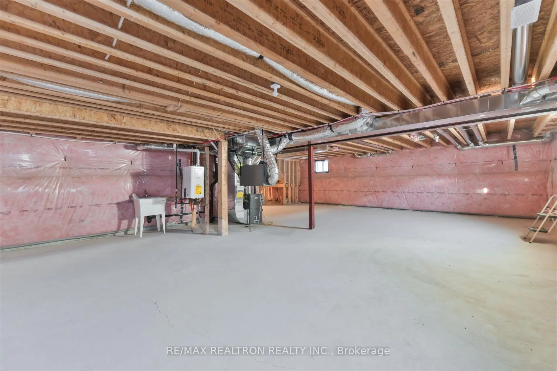2858 Foxden Square