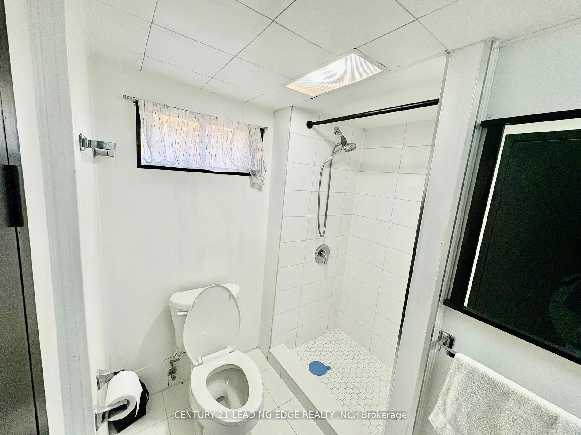 48 Snowball Crescent #Lower