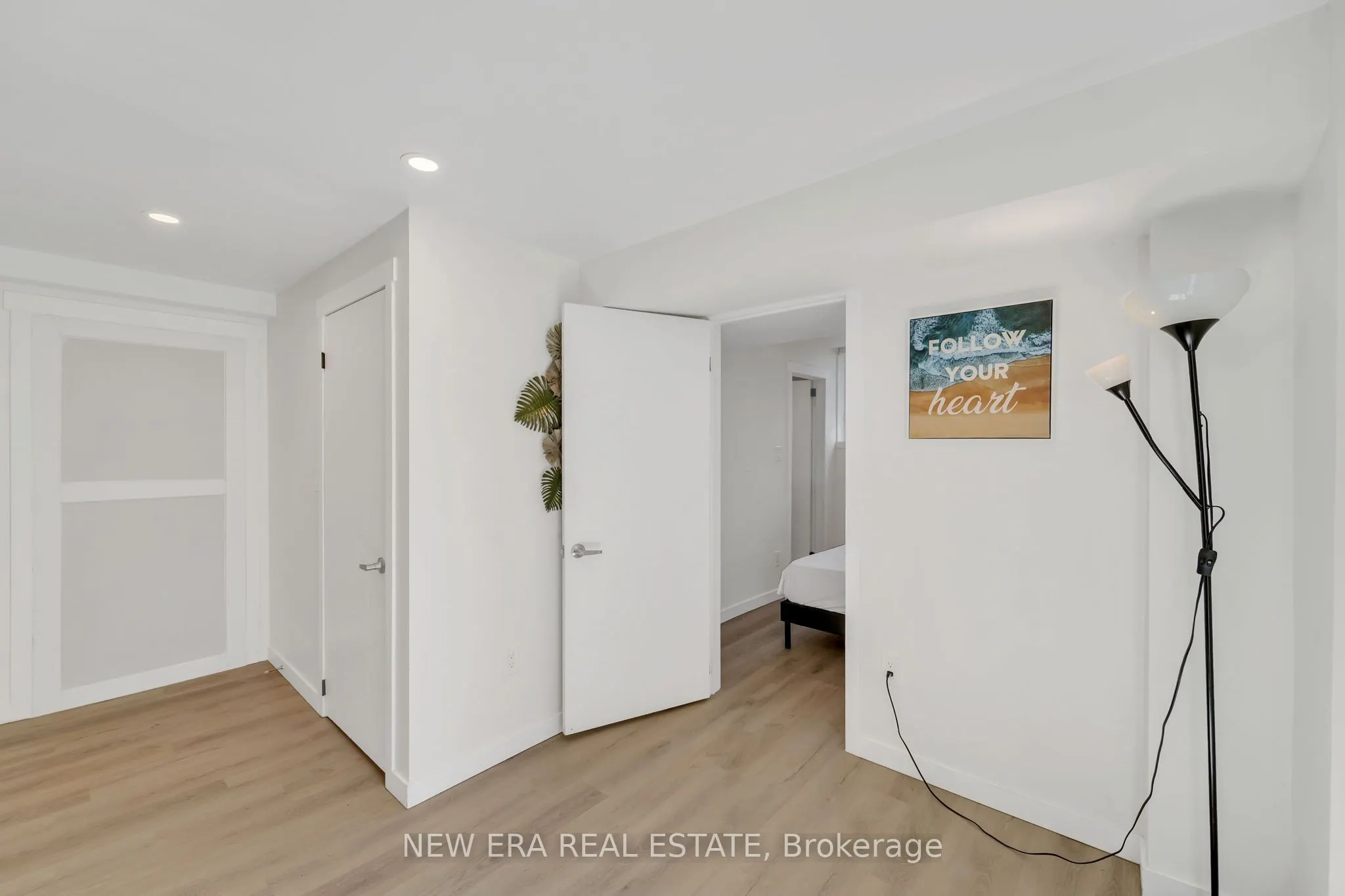 19 Glenabbey Drive