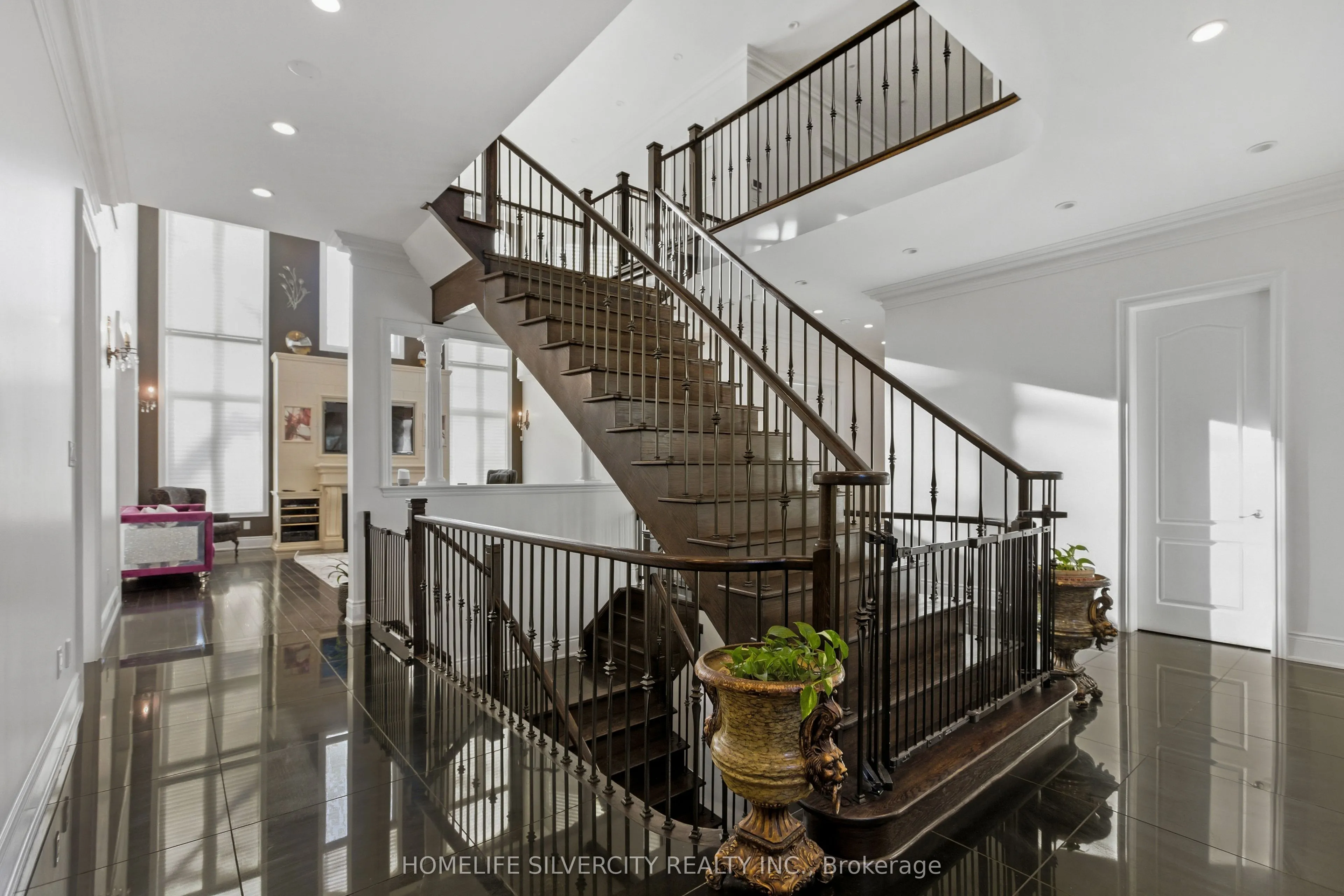 492 Rougemount Drive