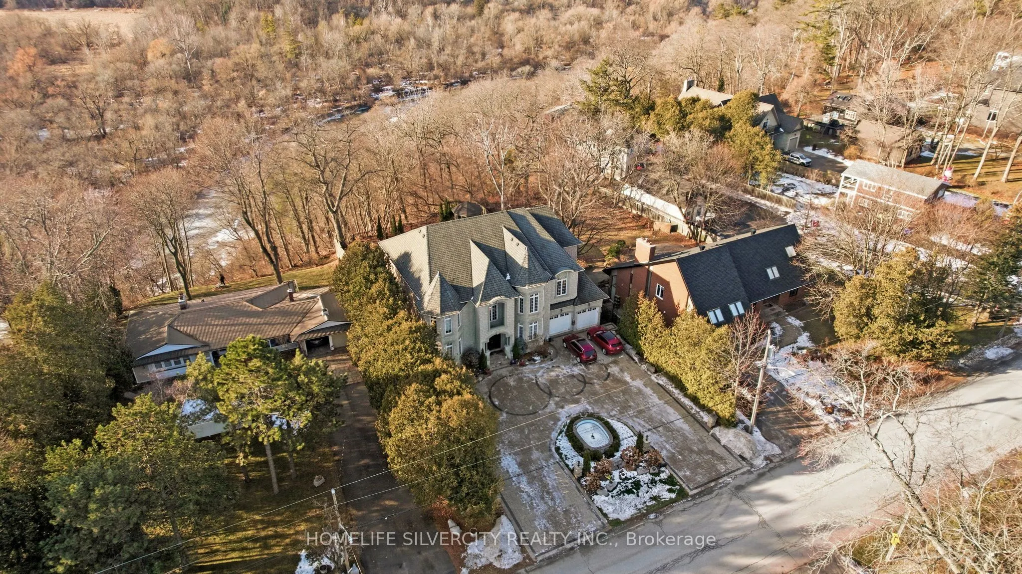 492 Rougemount Drive