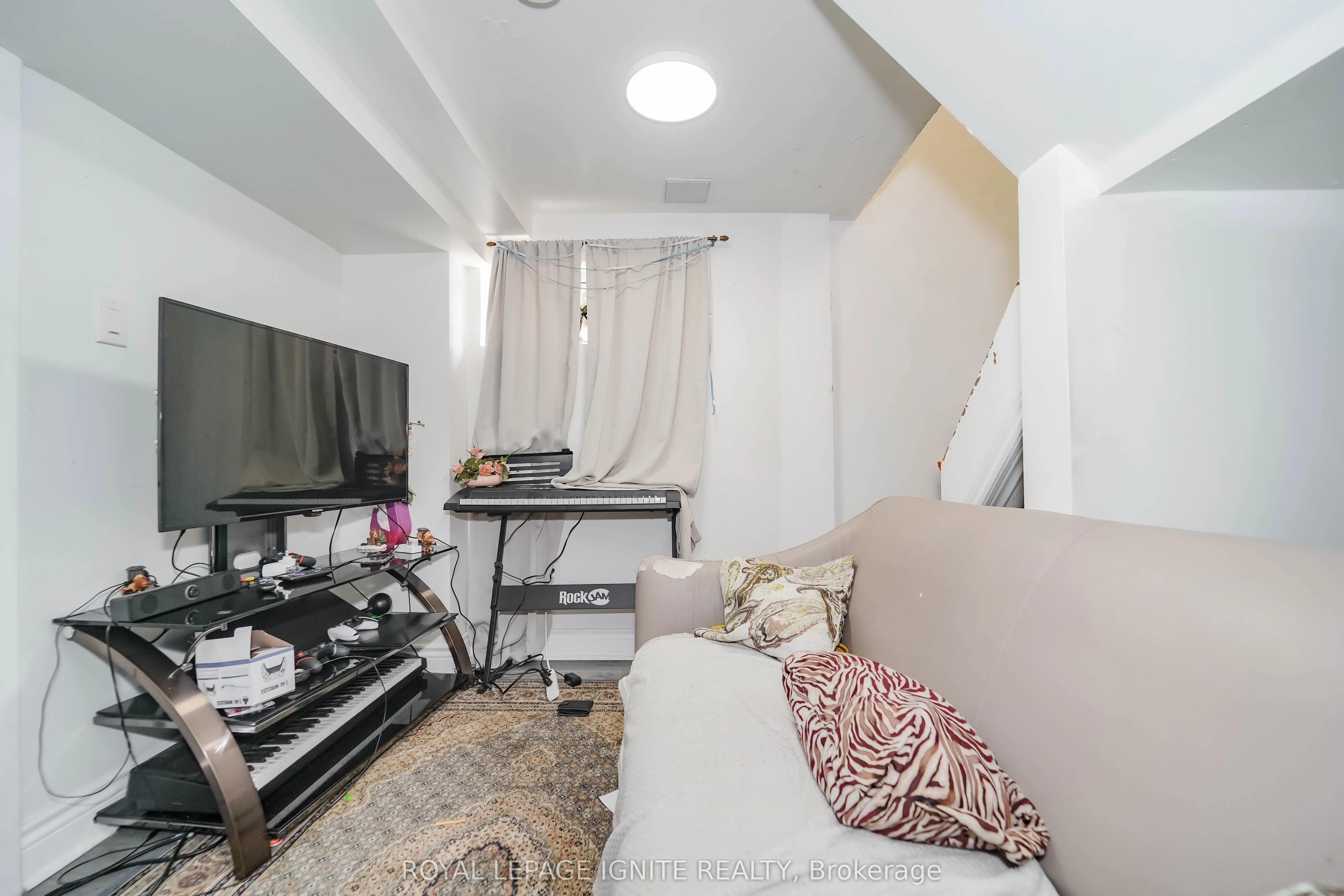 30 Melchior Drive