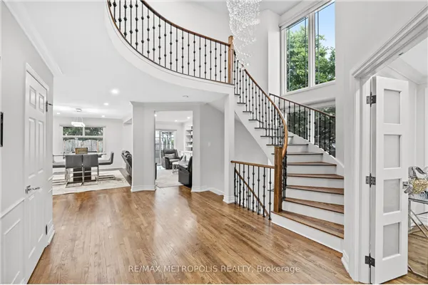 914 Sproule Crescent