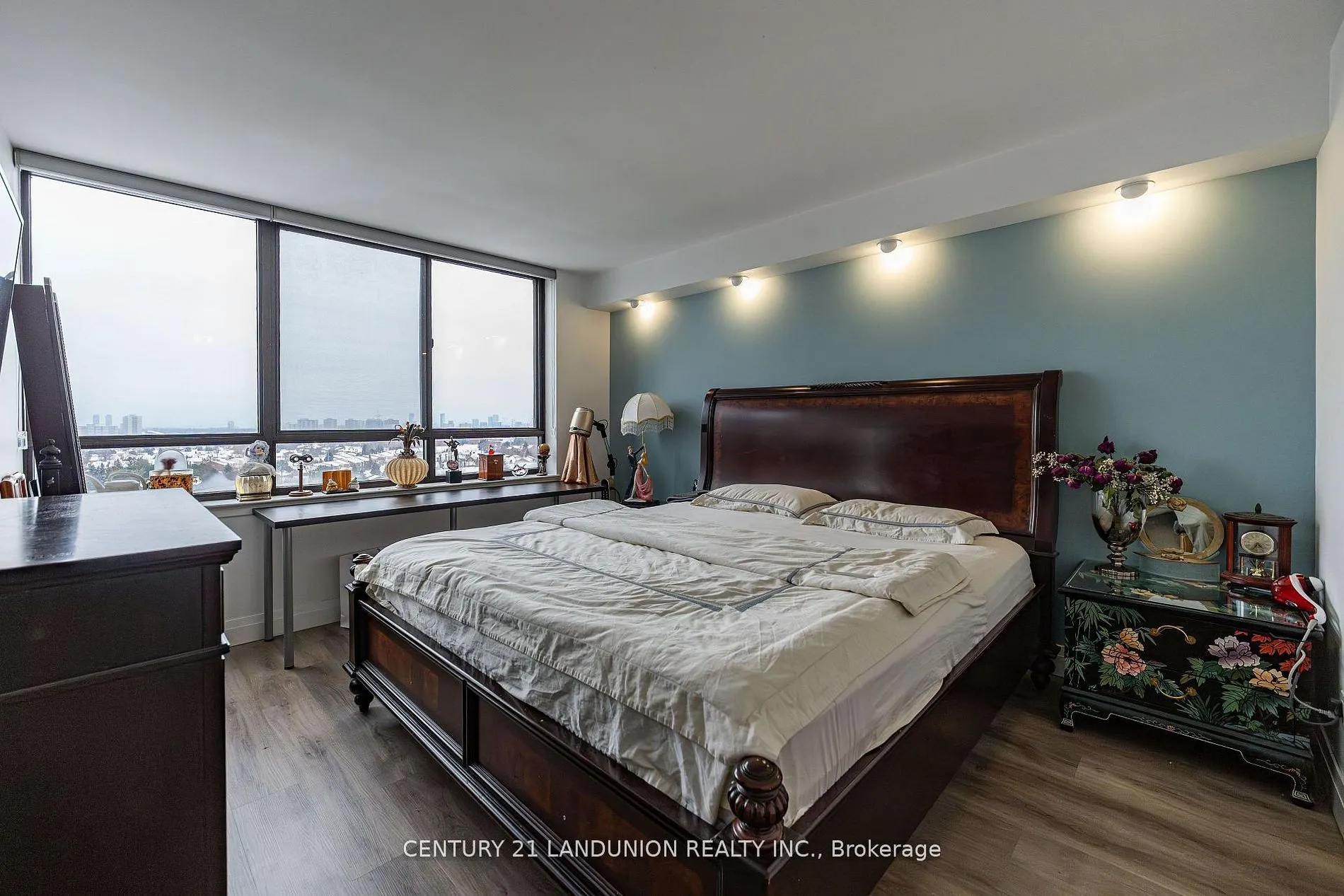 55 Bamburgh Circle #1209
