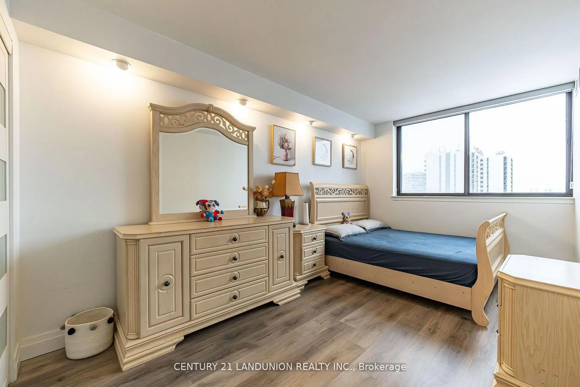 55 Bamburgh Circle #1209