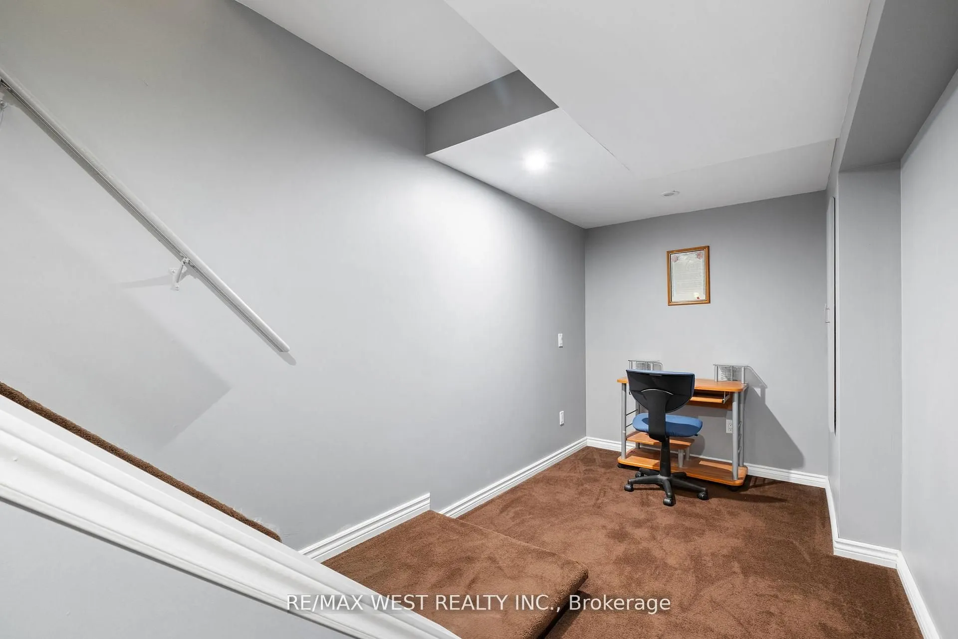 31 Buxton Lane