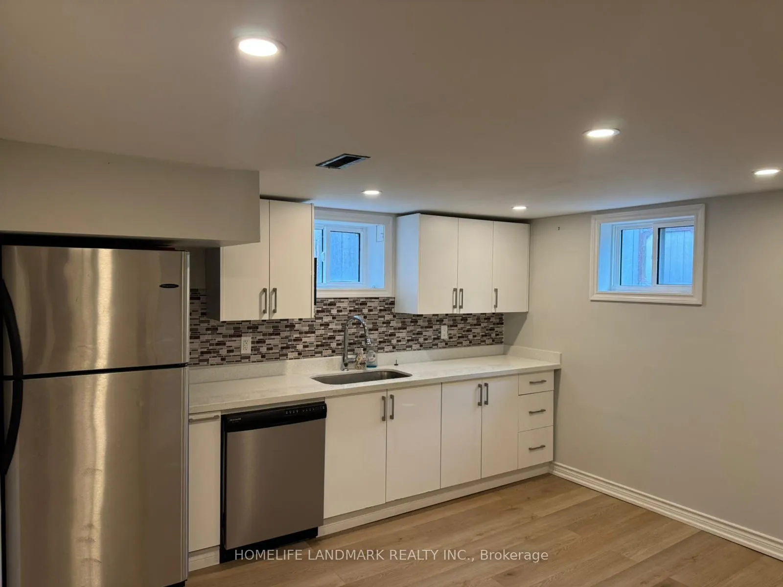 110 Front Street E