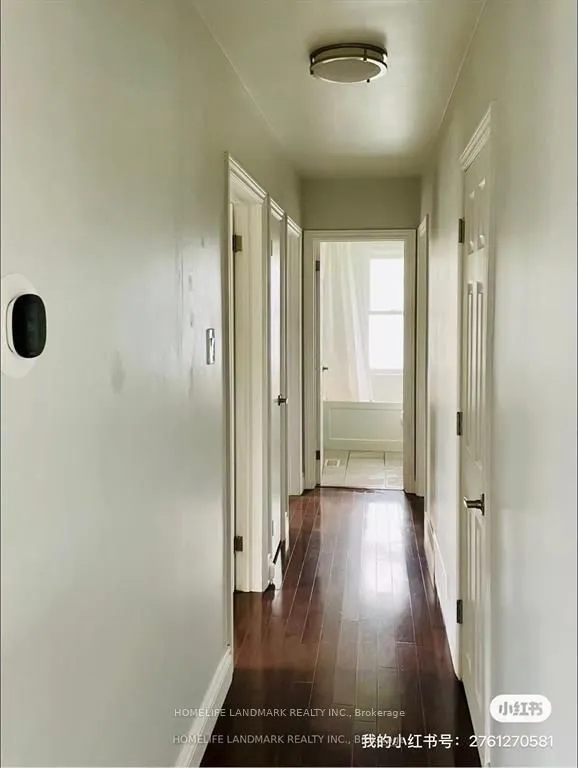 110 Front Street E