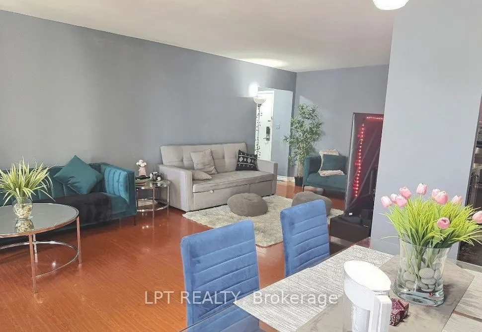 1 Massey Square #1202