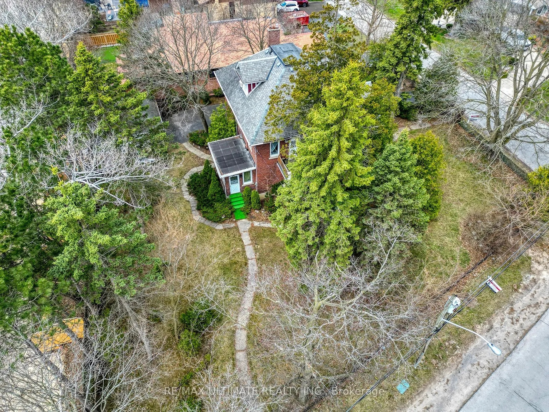 456 Manse Road