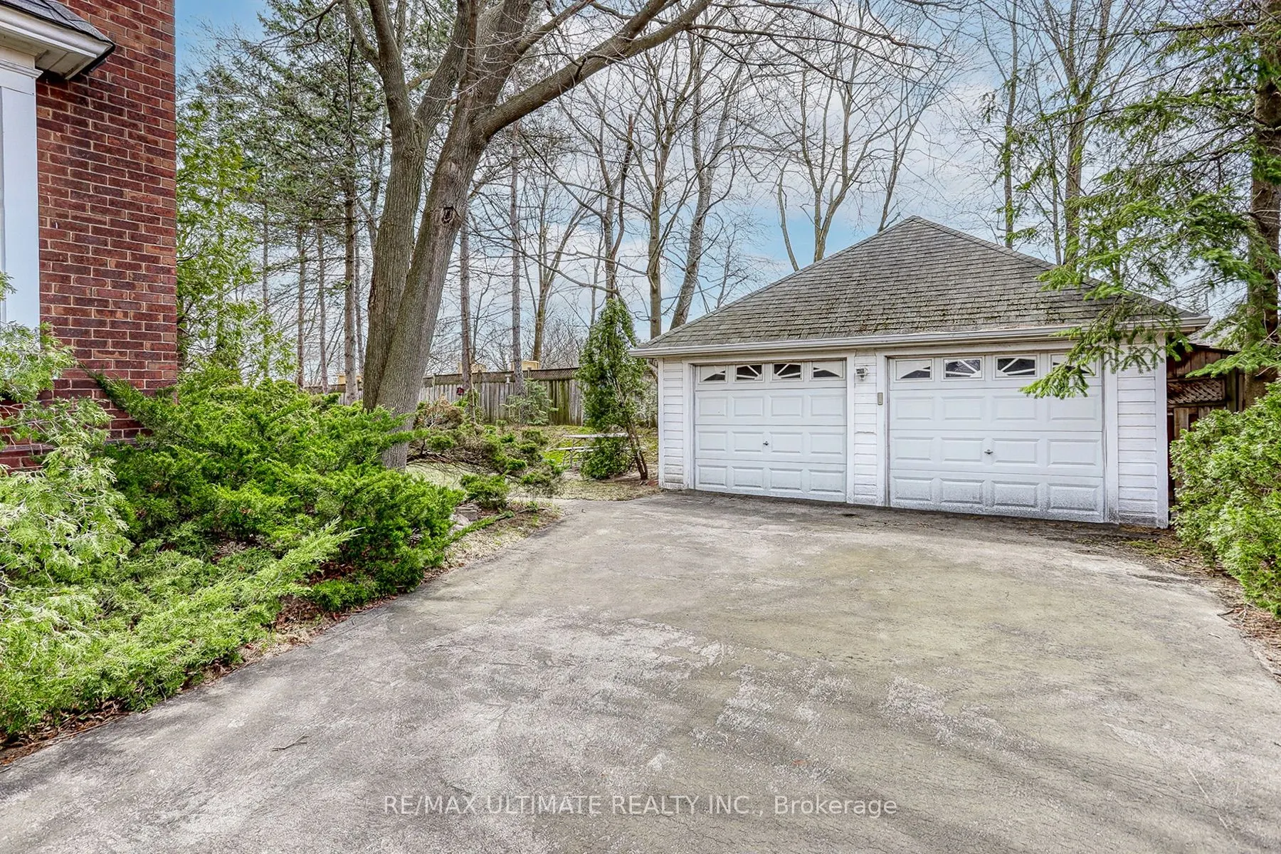 456 Manse Road