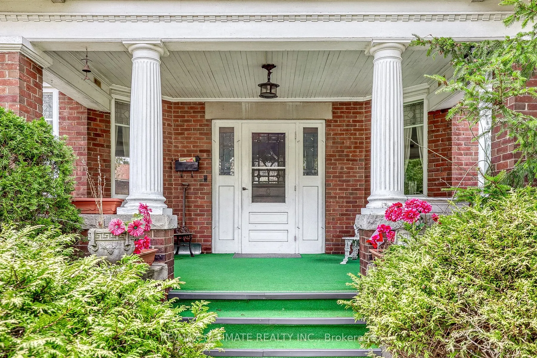 456 Manse Road